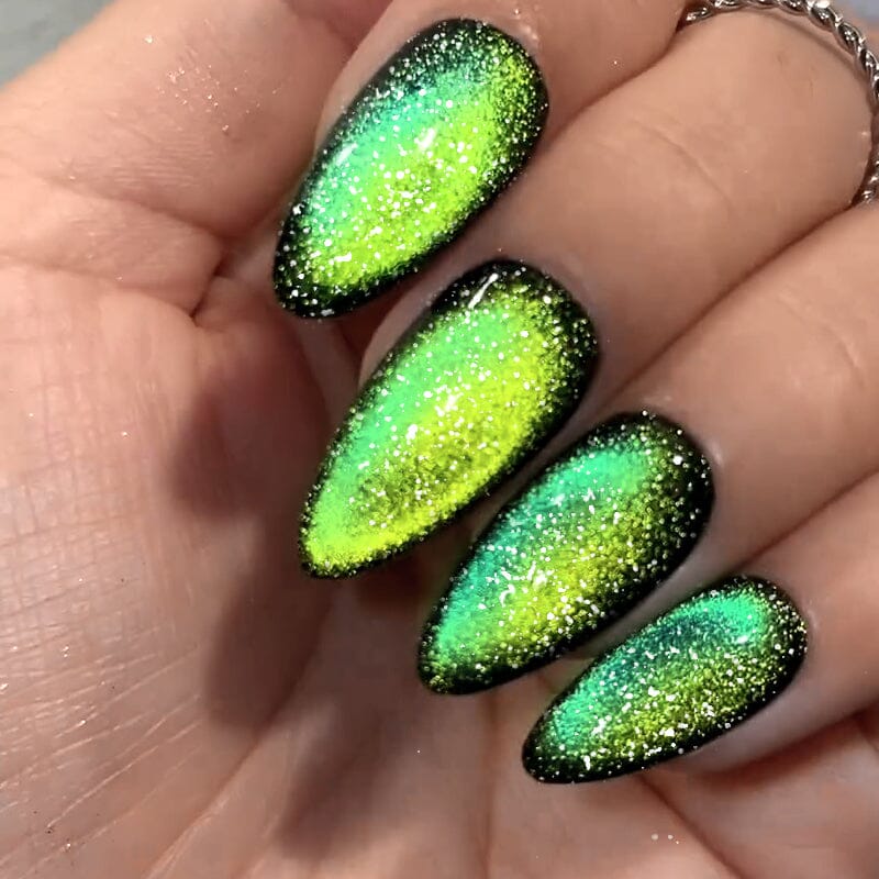 Dynamic Reflective Cat Magnetic Gel DG02 7ml Gel Nail Polish LILYCUTE 